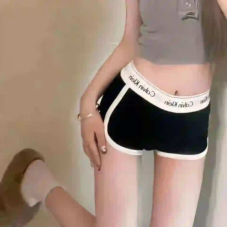 招魂宇宙最新篇章恶魔修女3高清中字版恐怖惊悚超自然题材经典续作